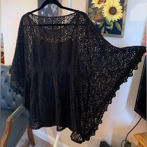 Women’s Black Lace Open Sleeve Top